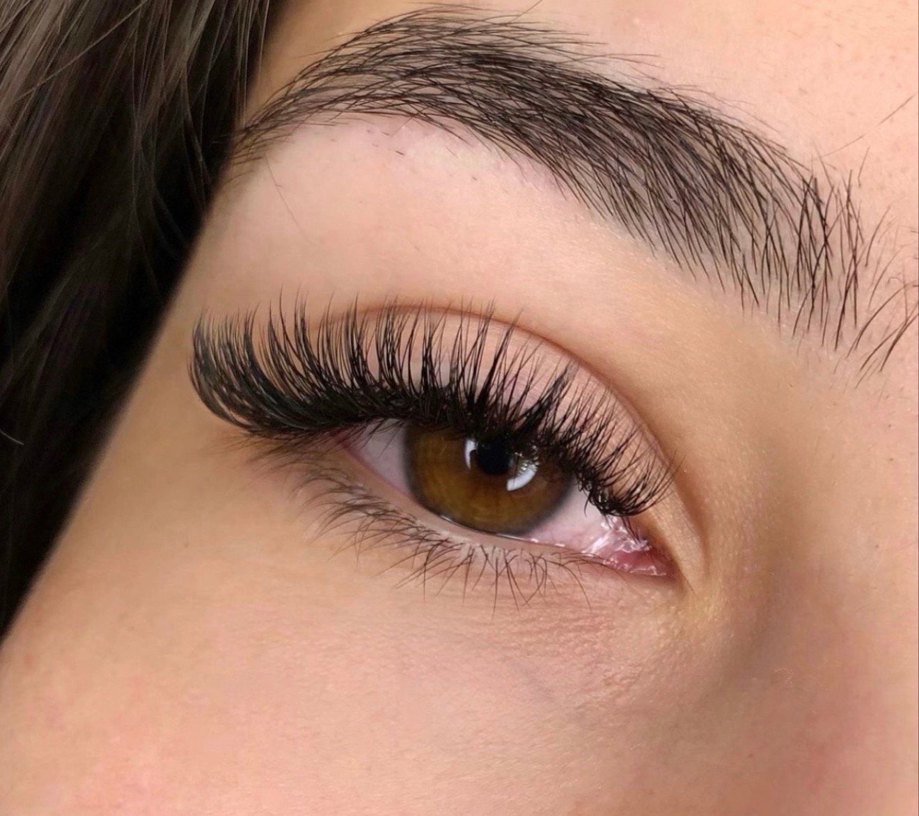 Pestañas y cejas